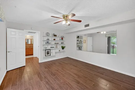 9101 SW 19th Place Davie FL 33324