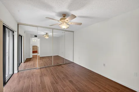 9101 SW 19th Place Davie FL 33324
