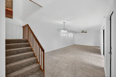 9101 SW 19th Place Davie FL 33324