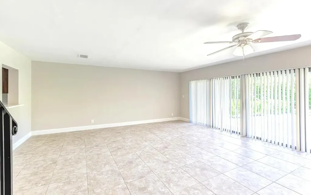 663 Dover Street Boca Raton FL 33487