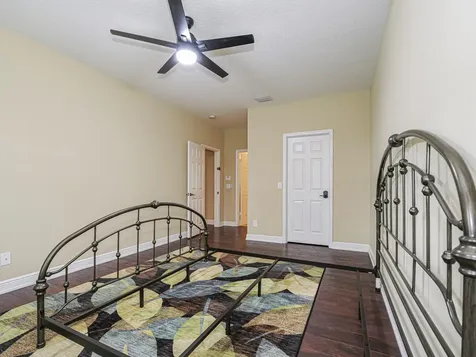 1269 Scarlet Oak Circle Vero Beach FL 32966
