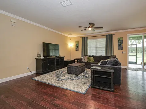 1269 Scarlet Oak Circle Vero Beach FL 32966
