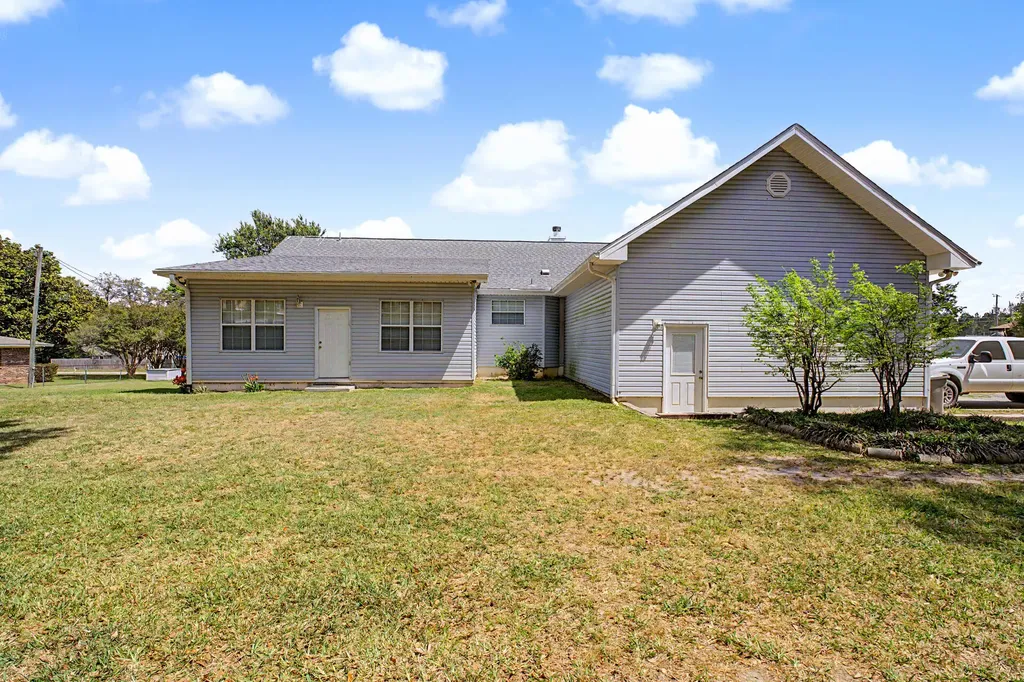 7327 Glidden Lane Pensacola FL 32526