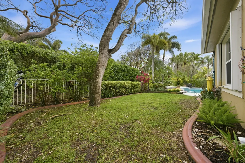 10561 NW 66th Street Parkland FL 33067