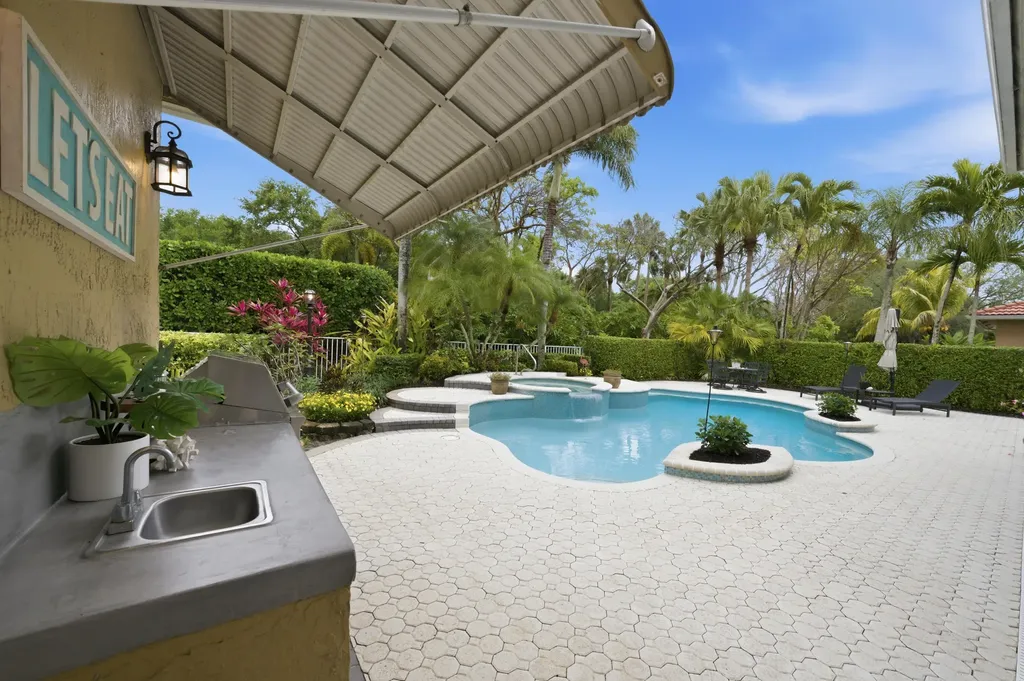 10561 NW 66th Street Parkland FL 33067