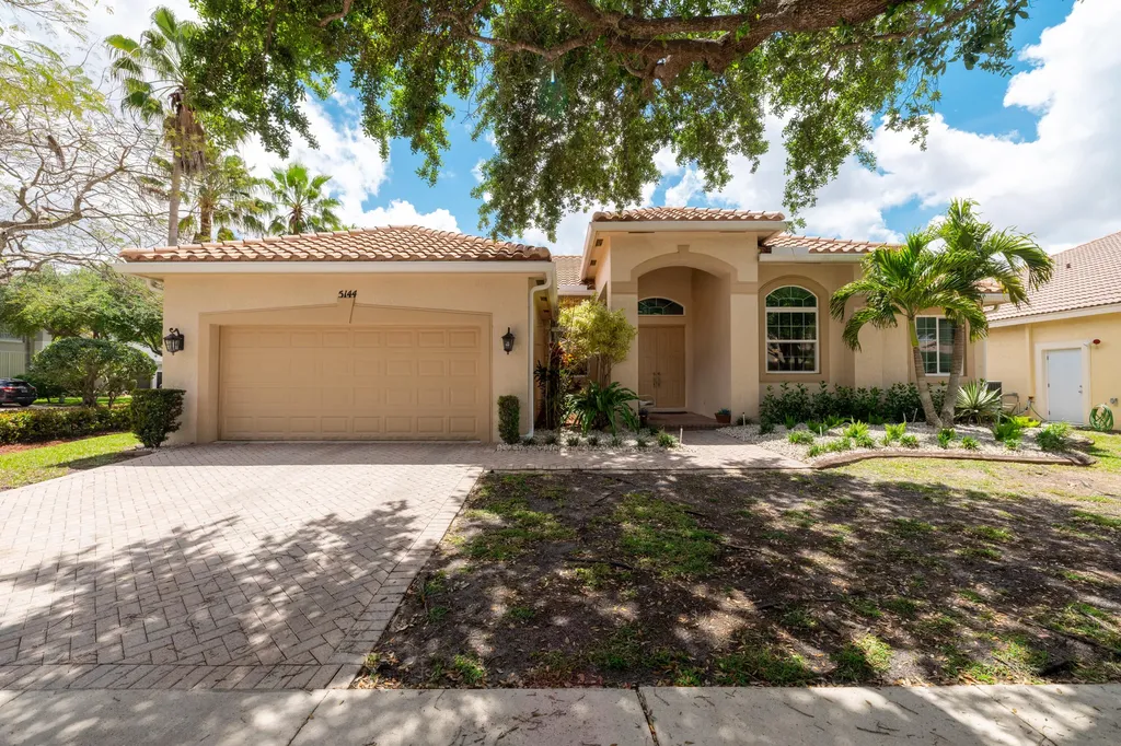 5144 NW 74th Place Coconut Creek FL 33073