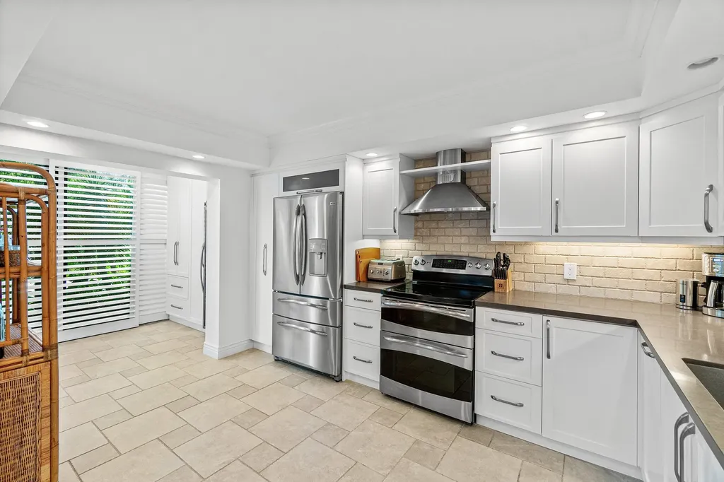 3944 Quail Ridge Drive Drive N Boynton Beach FL 33436