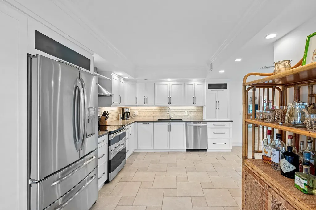 3944 Quail Ridge Drive Drive N Boynton Beach FL 33436