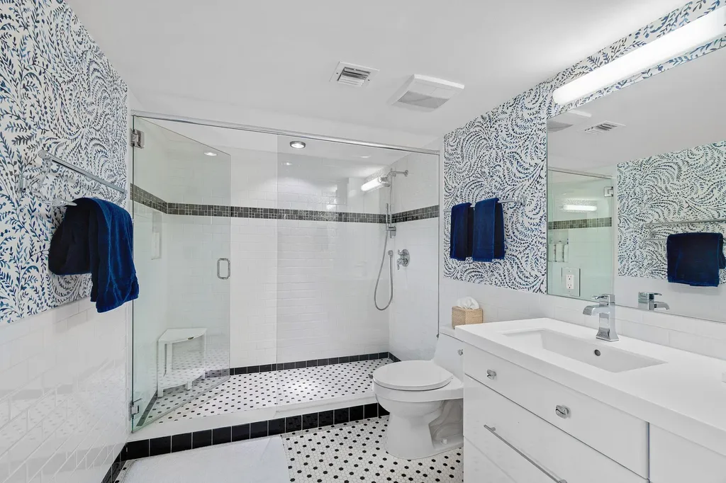 3944 Quail Ridge Drive Drive N Boynton Beach FL 33436