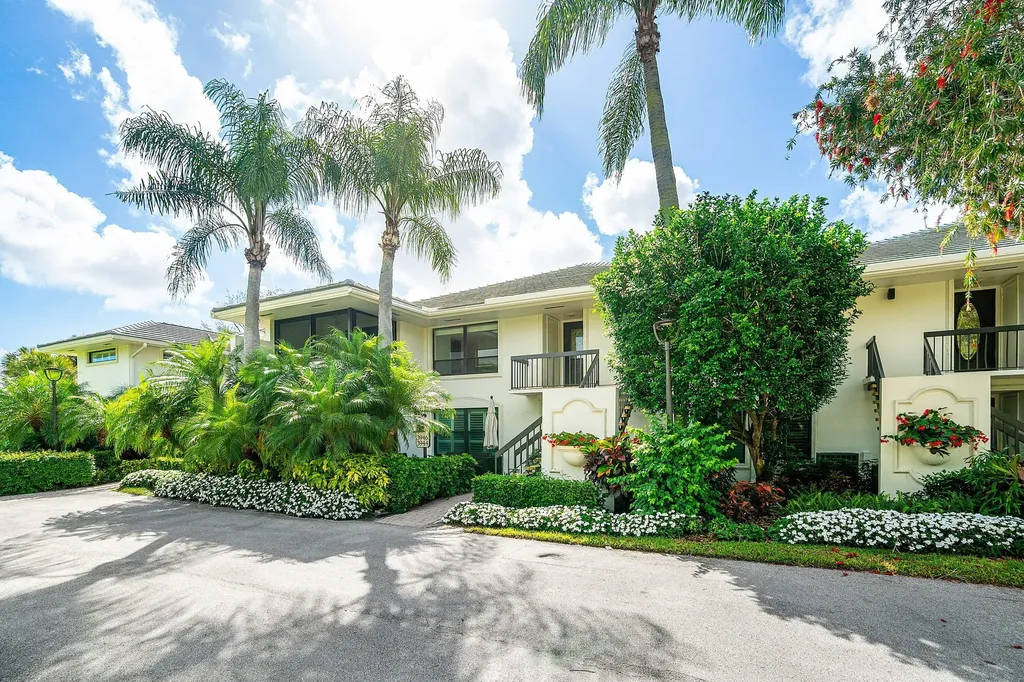 3944 Quail Ridge Drive Drive N Boynton Beach FL 33436