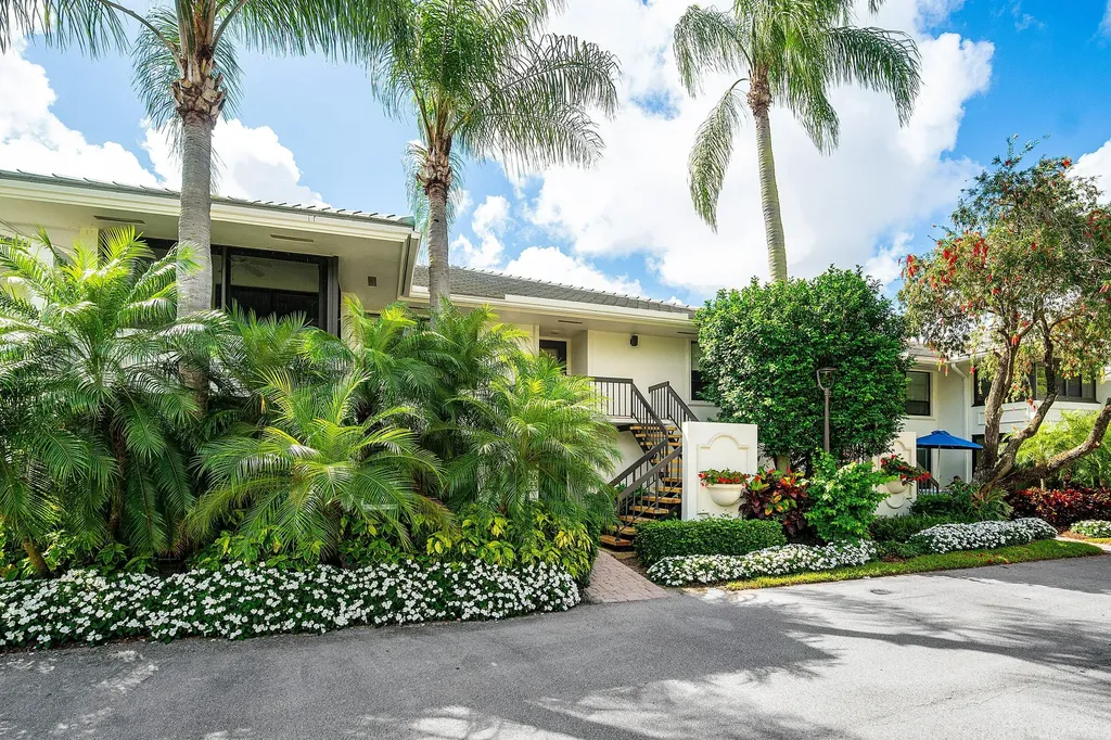 3944 Quail Ridge Drive Drive N Boynton Beach FL 33436