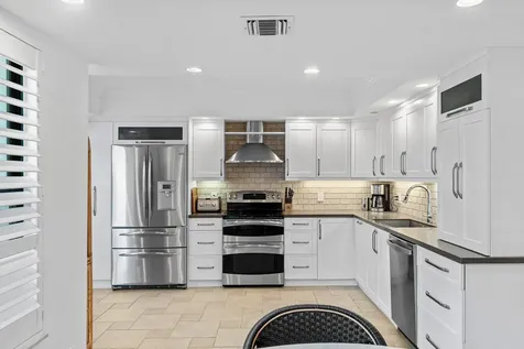 3944 Quail Ridge Drive Drive N Boynton Beach FL 33436