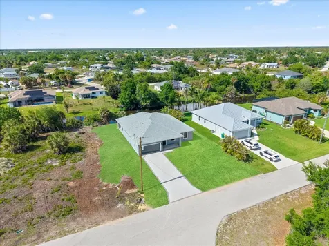 7427 Sea Mist Drive Port Charlotte FL 33981
