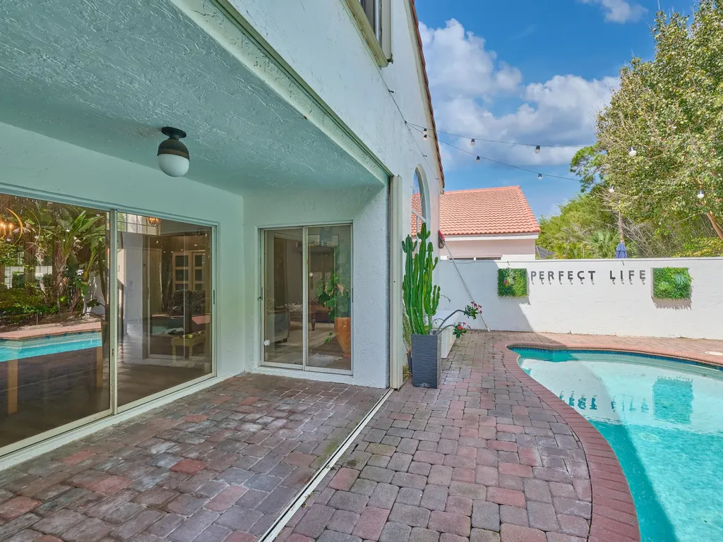 10414 Buena Ventura Drive Boca Raton FL 33498