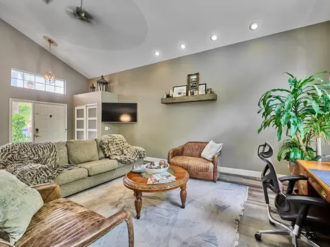 10414 Buena Ventura Drive Boca Raton FL 33498