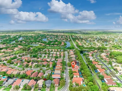 10414 Buena Ventura Drive Boca Raton FL 33498