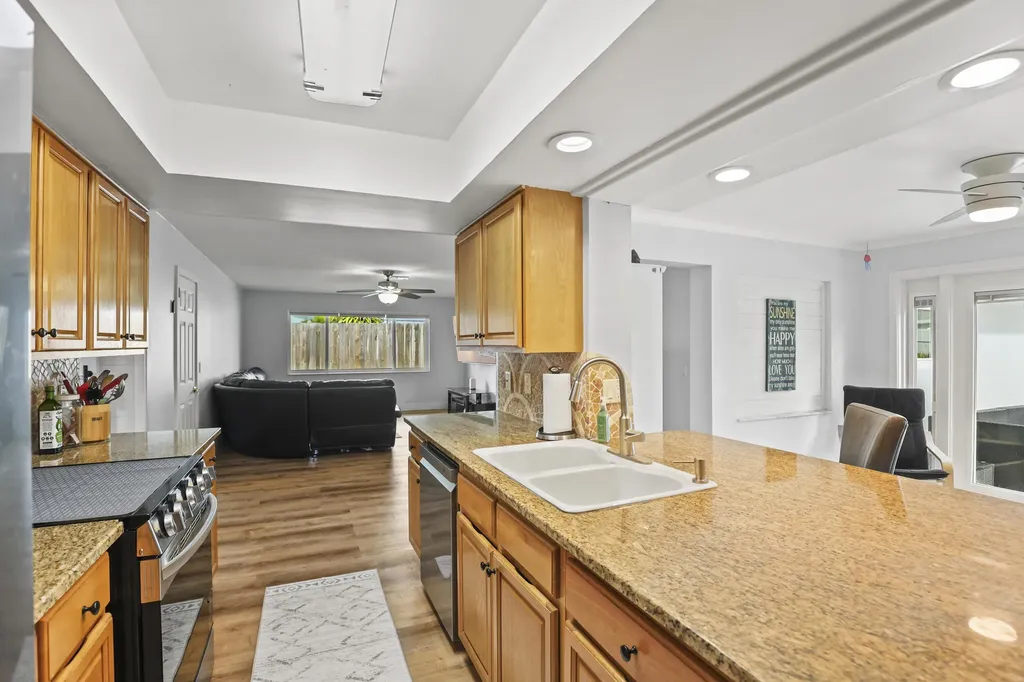 4403 Fuschia Circle N Palm Beach Gardens FL 33410