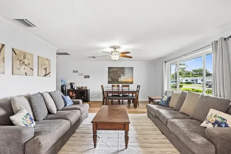 4403 Fuschia Circle N Palm Beach Gardens FL 33410