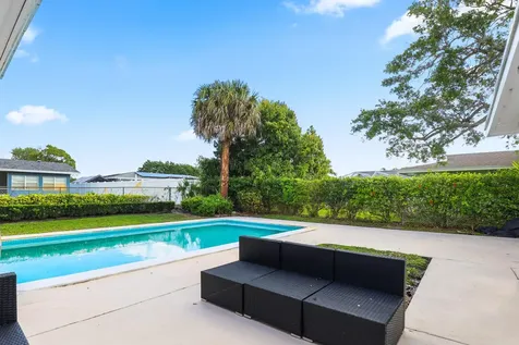 4403 Fuschia Circle N Palm Beach Gardens FL 33410