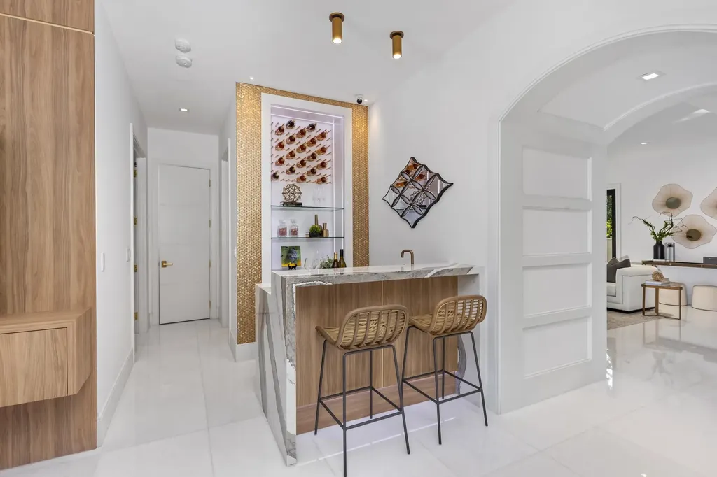 620 Coral Way Fort Lauderdale FL 33301