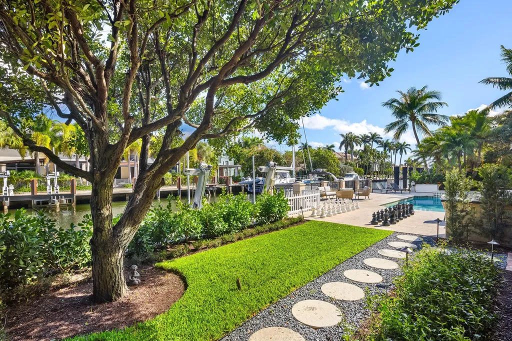 620 Coral Way Fort Lauderdale FL 33301