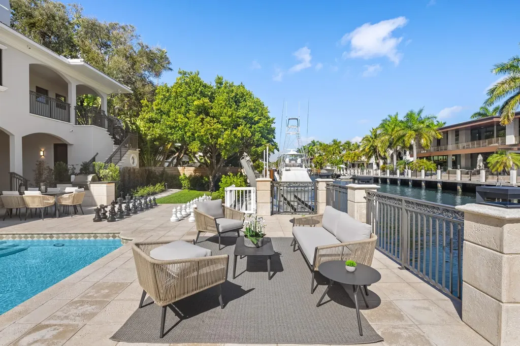 620 Coral Way Fort Lauderdale FL 33301