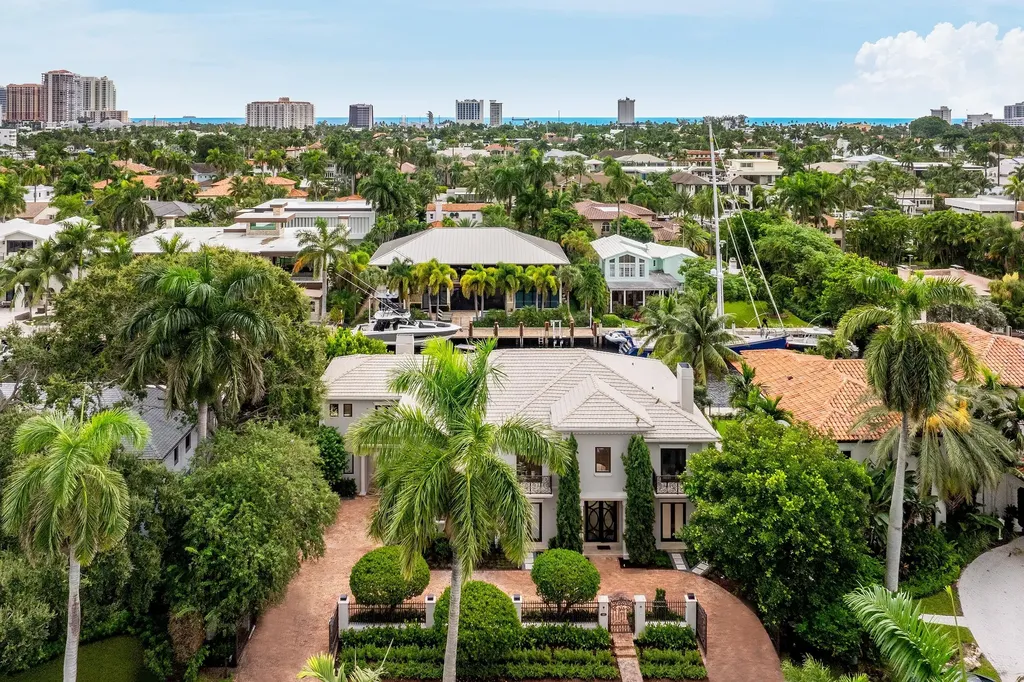 620 Coral Way Fort Lauderdale FL 33301