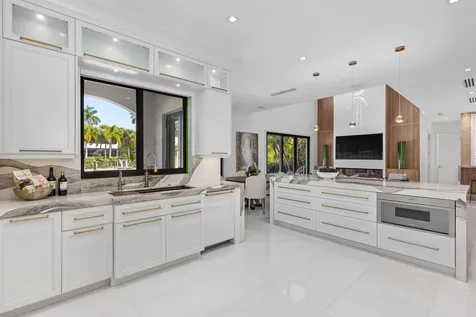 620 Coral Way Fort Lauderdale FL 33301