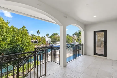 620 Coral Way Fort Lauderdale FL 33301