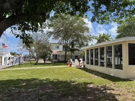 1607 SE 12th Court Fort Lauderdale FL 33316