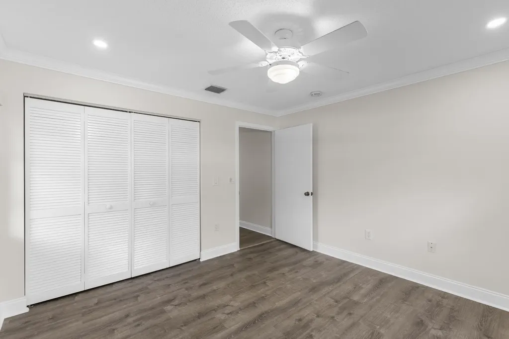 9760 Summerbrook Terrace Boynton Beach FL 33437