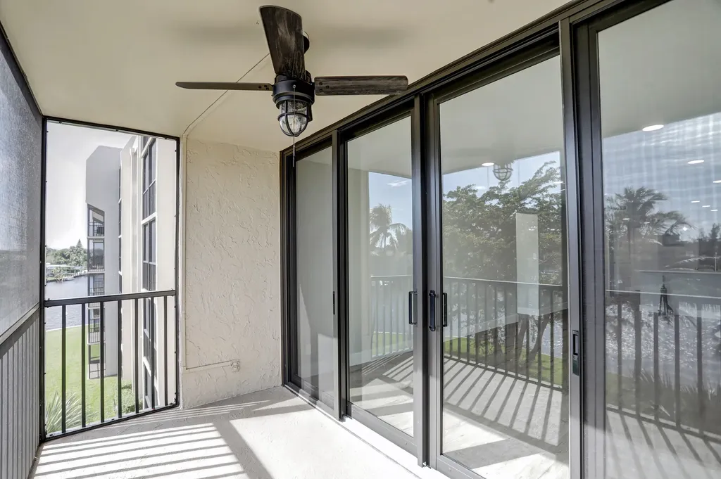 7 Royal Palm Way Boca Raton FL 33432