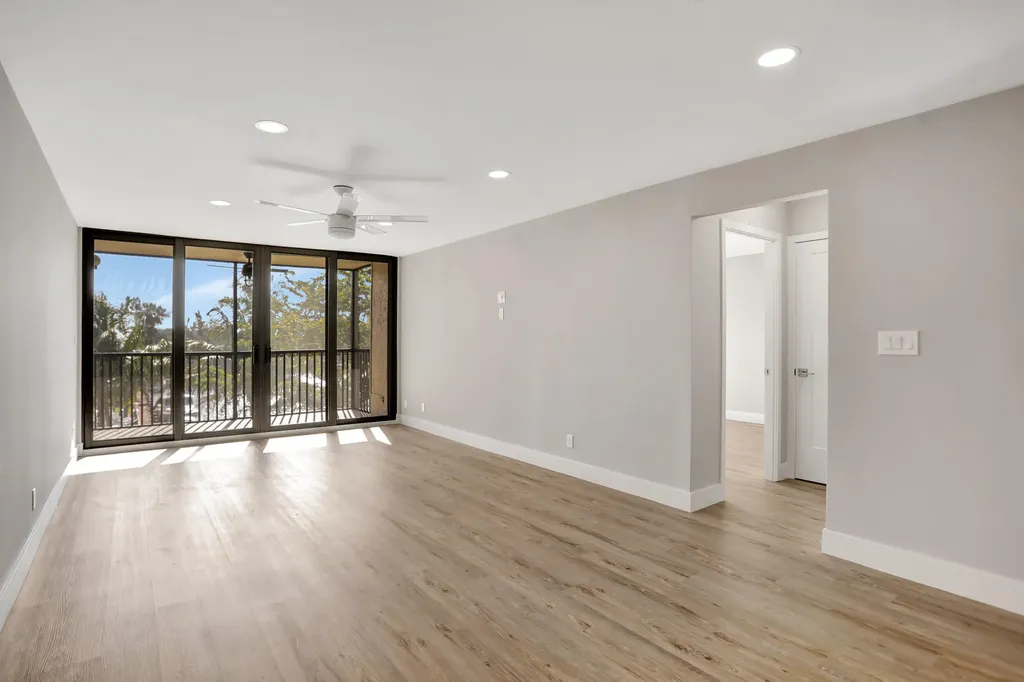 7 Royal Palm Way Boca Raton FL 33432