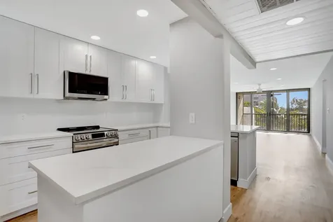 7 Royal Palm Way Boca Raton FL 33432