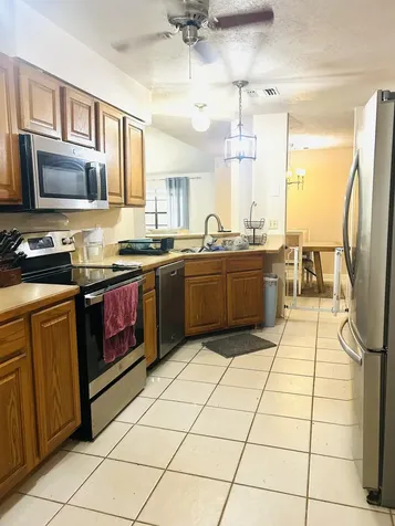 591 SW Darien Avenue Avenue SW Palm Bay FL 32908