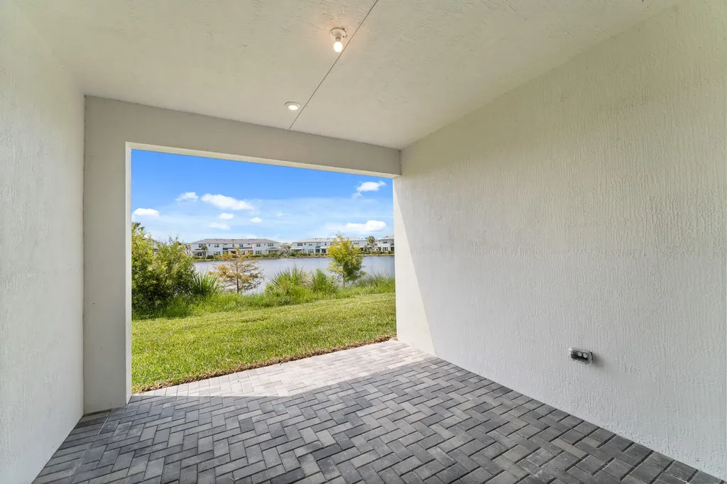1441 NW Corteal Way Jensen Beach FL 34957