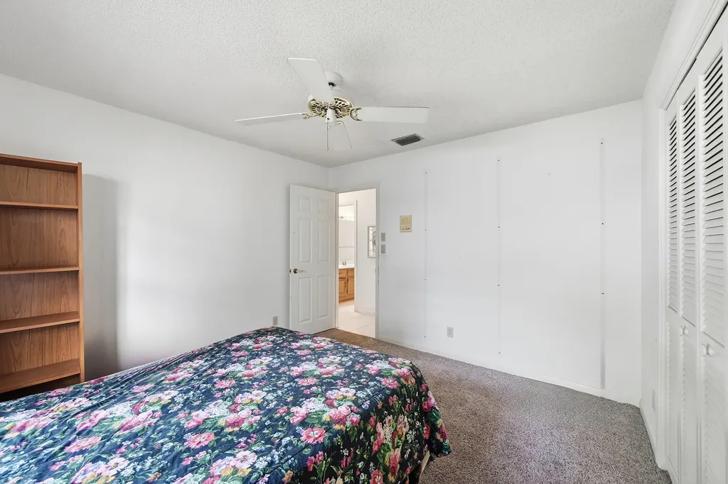 5055 NW 89th Way Coral Springs FL 33067