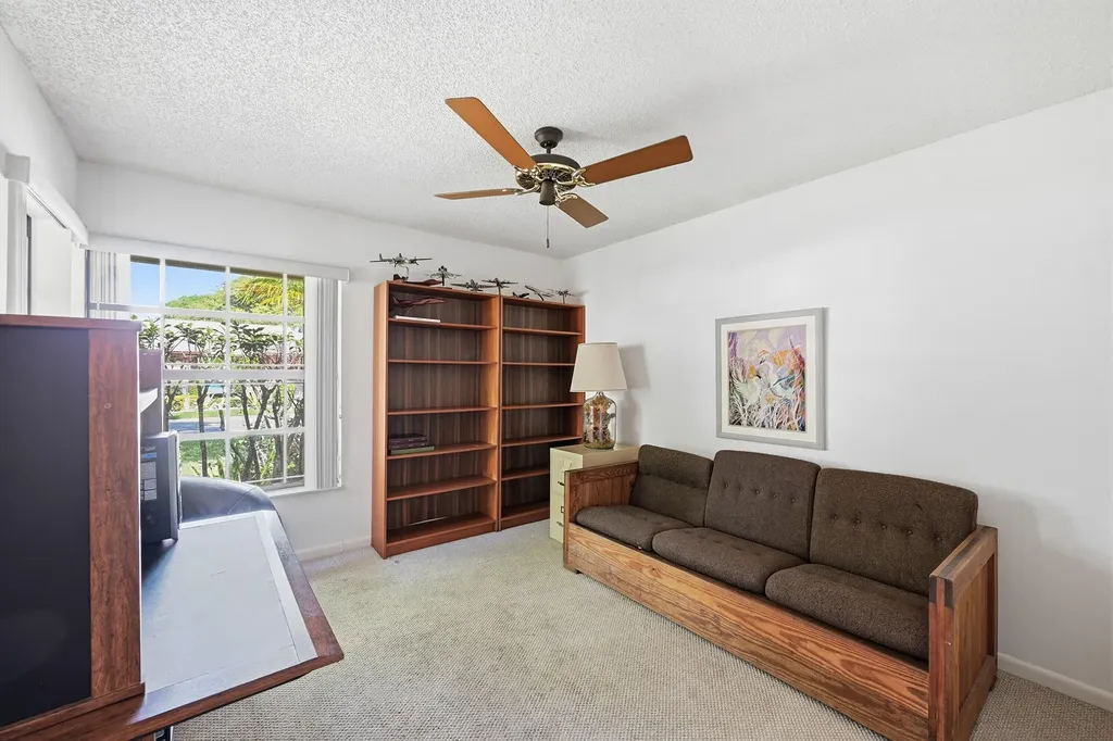 5055 NW 89th Way Coral Springs FL 33067