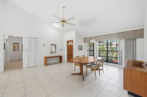 5055 NW 89th Way Coral Springs FL 33067