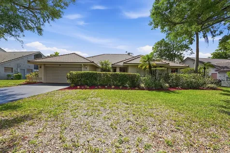 5055 NW 89th Way Coral Springs FL 33067