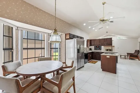 5055 NW 89th Way Coral Springs FL 33067