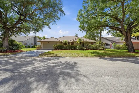 5055 NW 89th Way Coral Springs FL 33067