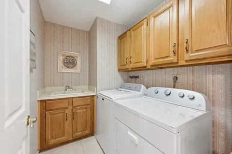 5055 NW 89th Way Coral Springs FL 33067