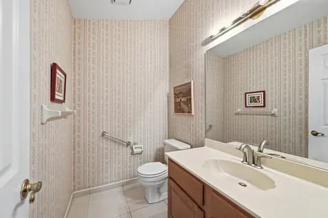 5055 NW 89th Way Coral Springs FL 33067