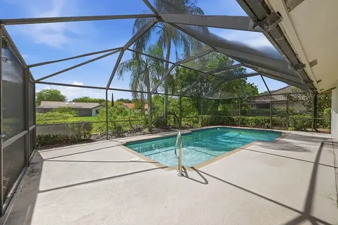 5055 NW 89th Way Coral Springs FL 33067