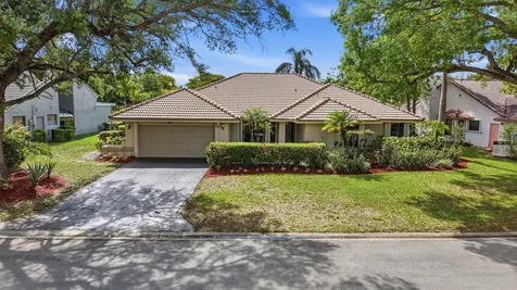 5055 NW 89th Way Coral Springs FL 33067