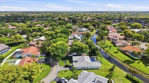 5055 NW 89th Way Coral Springs FL 33067