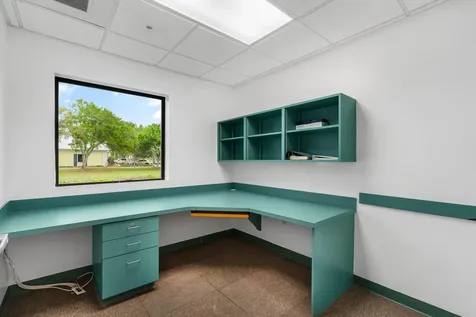 845 37th Place Vero Beach FL 32960