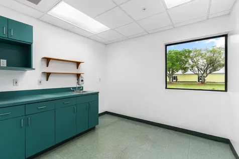 845 37th Place Vero Beach FL 32960