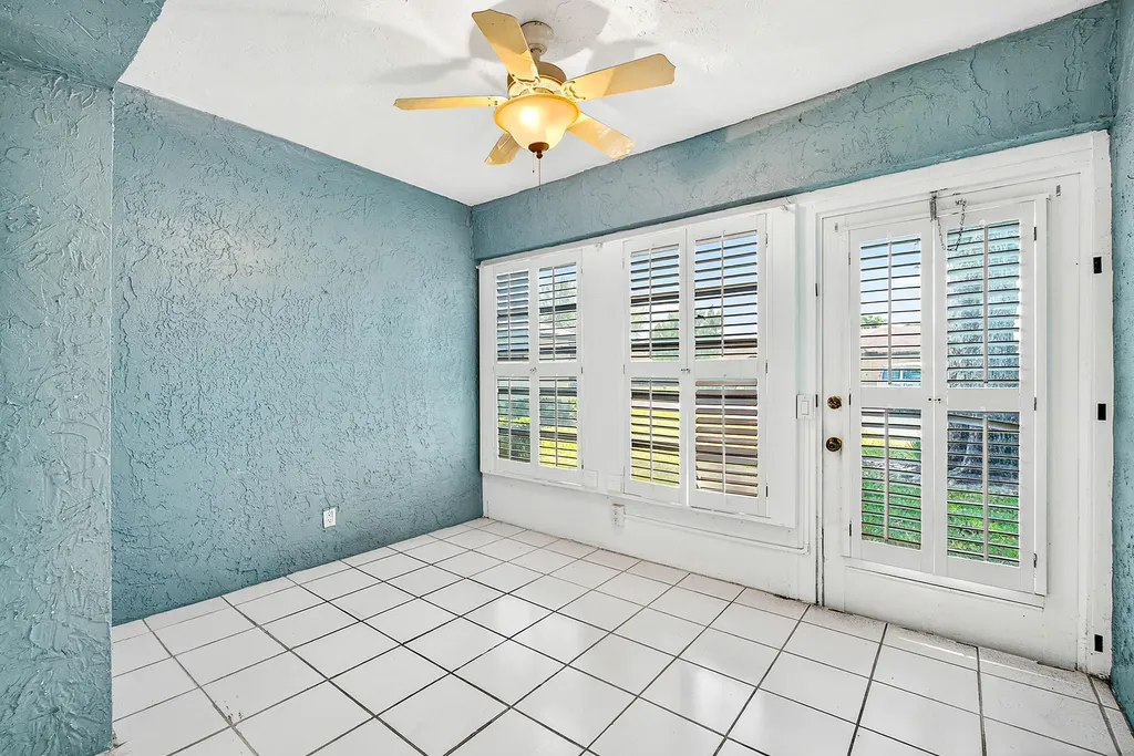 4717 Robinwood Terrace Boynton Beach FL 33436
